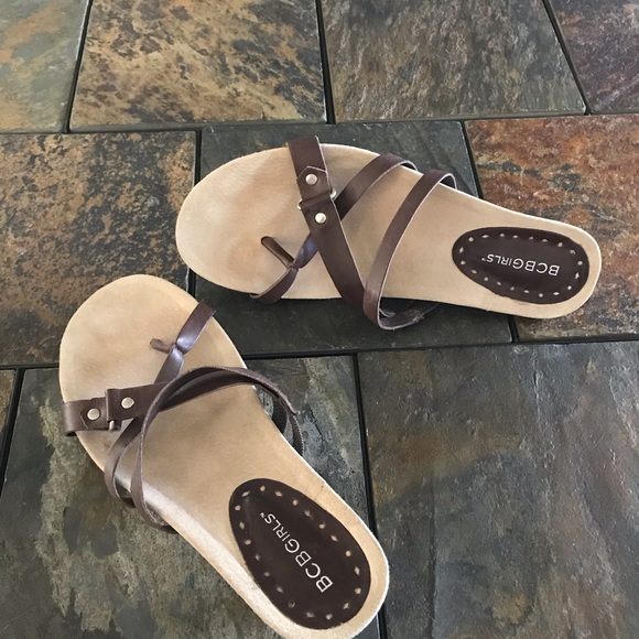 BCBGirls strappy leather kitten heel sandals - Picture 6 of 6